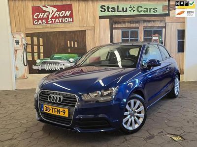 Blauw Gebruikt 2012 Audi A1 Basis Hatchback | € 6.495 (Eerlijke prijs)