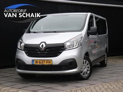 Grijs Occasion 2016 Renault Trafic Authentique MPV | € 18.999