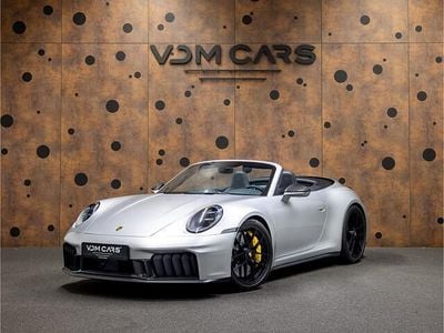 Porsche 911 Carrera 4 Cabriolet