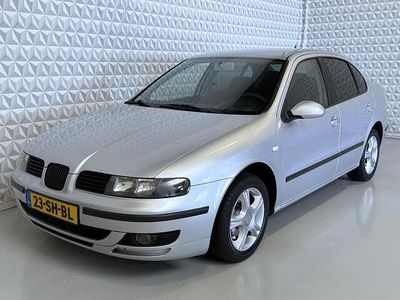 Grijs Gebruikt 2006 Seat Toledo Sport Sedan | € 999