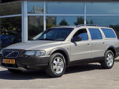 tweedehands Volvo XC70 Cross Country 2.4 T AUT LEDER STOELVERW. TREKHAAK