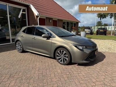 Bruin Occasion 2021 Toyota Corolla Hatchback | € 19.999 (Eerlijke prijs)
