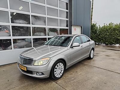 Grijs Occasion 2007 Mercedes C220 Avantgarde Sedan | € 3.950 (Goede deal)