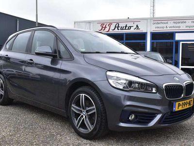 Grijs Gebruikt 2015 BMW 218 Active Tourer Executive MPV | € 10.950 (Iets duurder)