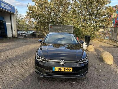 Occasion 2021 VW Golf VIII Style Sedan | € 22.000 (Eerlijke prijs)