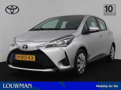 Grijs Gebruikt 2020 Toyota Yaris Active Hatchback | € 16.445 (Eerlijke prijs)