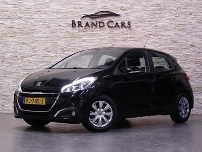 Zwart Gebruikt 2017 Peugeot 208 Hatchback | € 6.950 (Goede deal)