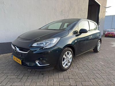 Groen Occasion 2015 Opel Corsa Cosmo Hatchback | € 8.750 (Eerlijke prijs)