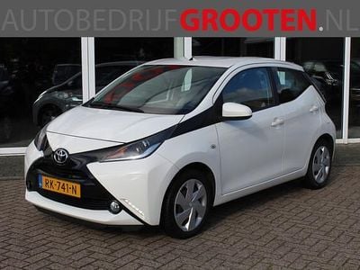 Occasion Toyota Aygo X-play 69 PK (50 kW) 2018 Wit Hatchback