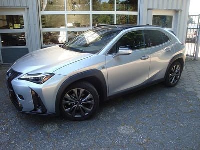 Lexus UX 250h