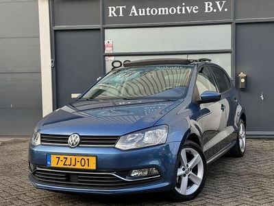 Blauw Occasion 2015 VW Polo Highline Hatchback | € 8.450 (Eerlijke prijs)