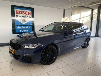 Blauw Occasion 2022 BMW 530 Executive Stationwagen | € 33.950 (Eerlijke prijs)