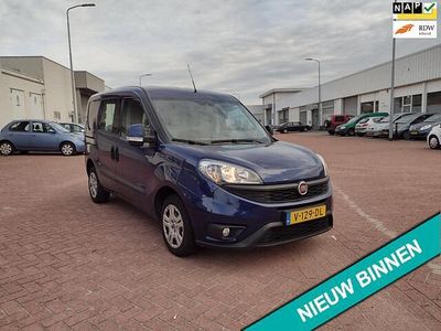 Blauw Gebruikt 2017 Fiat Doblò MPV | € 5.499 (Eerlijke prijs)