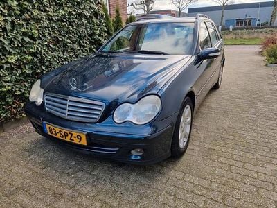 Gebruikt 2004 Mercedes C180 Stationwagen | € 3.199 (Iets duurder)