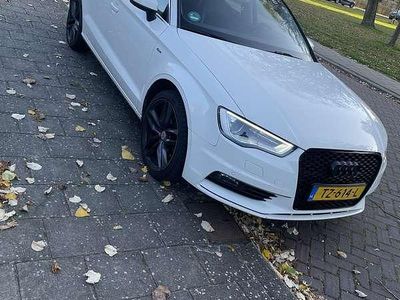 Wit Gebruikt 2015 Audi A3 Sedan | € 14.500 (Duur)