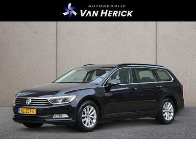 Zwart Occasion 2017 VW Passat Comfortline Stationwagen | € 16.445 (Eerlijke prijs)