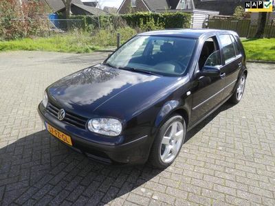 tweedehands VW Golf IV 1.6-16V Trendline airco navi