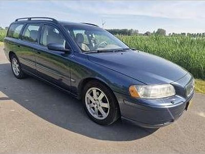Blauw Occasion 2005 Volvo V70 Stationwagen | € 1.234
