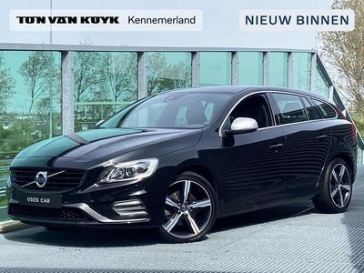 tweedehands Volvo V60 2.0 T4 Business Sport Automaat, R-design, Navigatie, Stoelverwarming, High performance audio, DAB, Cruise control, Climate control, 18 inch wielen met all-season banden