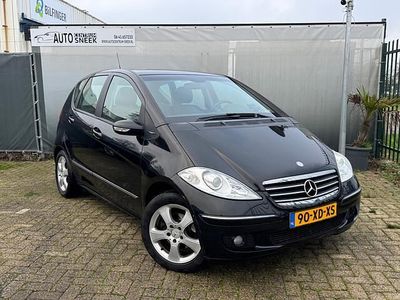 Zwart (metallic) Gebruikt 2007 Mercedes A170 Avantgarde MPV | € 1.999 (Goede deal)