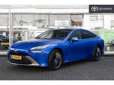 Blauw Gebruikt 2021 Toyota Mirai Sedan | € 35.950 (Duur)