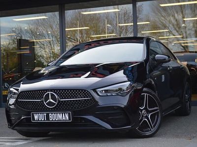 Zwart Gebruikt 2024 Mercedes CLA250 AMG line Sedan | € 42.900 (Iets duurder)