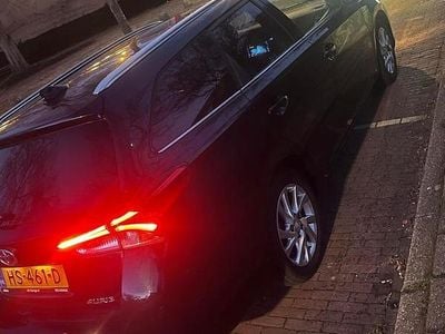 Occasion 2015 Toyota Auris Stationwagen | € 10.999 (Goede deal)