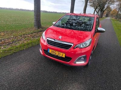 Rood Gebruikt 2019 Peugeot 108 Active Top Hatchback | € 7.950 (Goede deal)