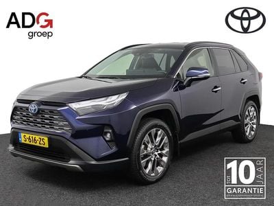 Blauw Occasion 2023 Toyota RAV4 Hybrid Executive SUV | € 39.950 (Goede deal)