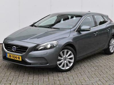 tweedehands Volvo V40 T3 Automaat Momentum *Xenon/OnCall/Standkachel*