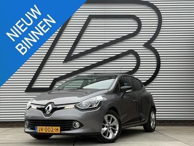 Grijs Occasion 2016 Renault Clio IV LIMITED Hatchback | € 8.749 (Eerlijke prijs)