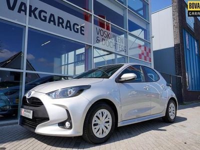 Zilver Gebruikt 2021 Toyota Yaris Hatchback | € 20.730 (Goede deal)