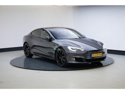 Grijs Gebruikt 2020 Tesla Model S Performance Hatchback | € 48.950 (Iets duurder)