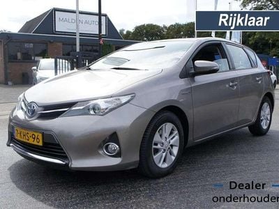 Toyota Auris Hybrid