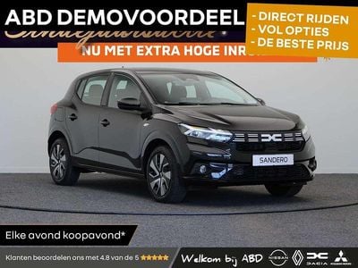 Noir nacre Gebruikt 2025 Dacia Sandero Expression Hatchback | € 19.445 (Eerlijke prijs)