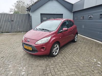 Rood Occasion 2009 Ford Ka Trend Hatchback | € 2.750 (Eerlijke prijs)