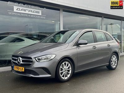 Grijs Occasion 2024 Mercedes B180 Progressive MPV | € 26.950
