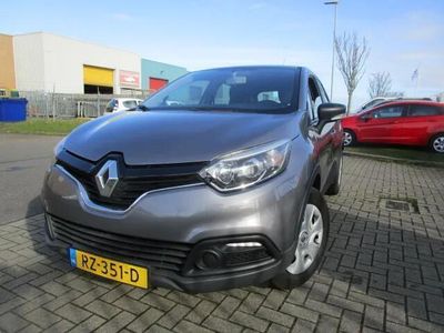 tweedehands Renault Captur 0.9 TCe Authentique