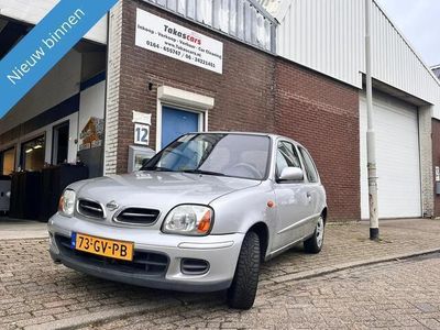 Occasion Nissan Micra 82 PK (60 kW) 2001 Grijs Hatchback
