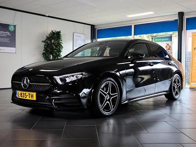 Zwart Occasion 2021 Mercedes A180 Business Sedan | € 29.950 (Iets duurder)