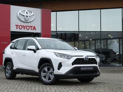 Wit Gebruikt 2023 Toyota RAV4 Hybrid Active SUV | € 37.999 (Goede deal)