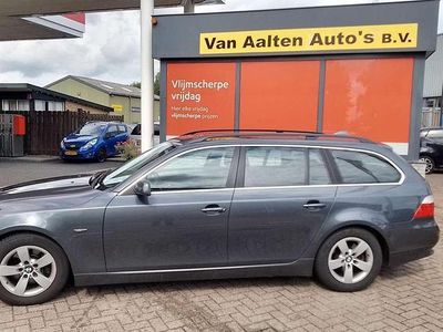 Grijs Occasion 2009 BMW 523 Exclusive Stationwagen | € 8.250