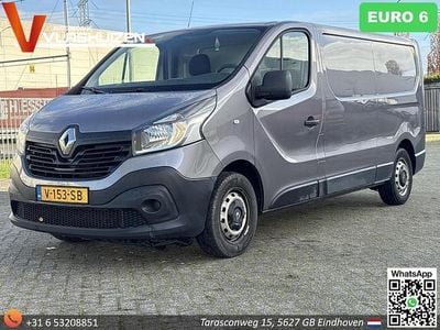 Grijs Occasion 2018 Renault Trafic Komfort MPV | € 5.850 (Goede deal)