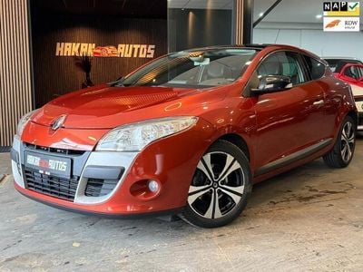 Oranje Gebruikt 2012 Renault Mégane Coupé Bose Edition Coupé | € 2.495