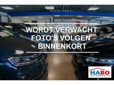 Zwart (metallic) Gebruikt 2022 VW T-Roc Edition SUV | € 27.950 (Goede deal)