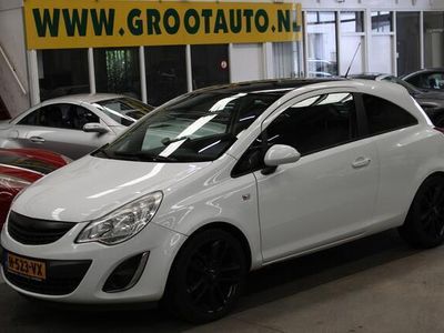 tweedehands Opel Corsa 1.2-16V Cosmo Airco, Isofix, Stuurbekrachtiging