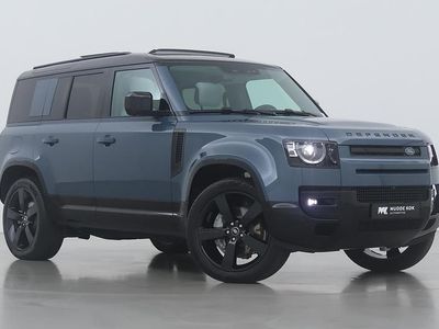 Blauw Gebruikt 2025 Land Rover Defender Black Edition SUV | € 99.400 (Eerlijke prijs)