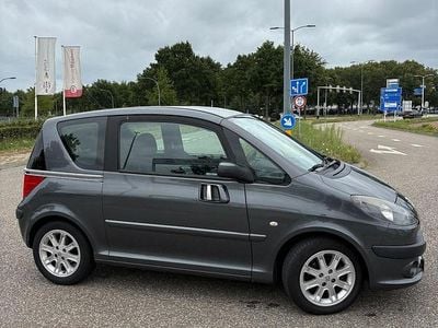 Peugeot 1007