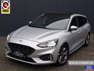 Grijs Gebruikt 2020 Ford Focus ST-Line Stationwagen | € 14.950 (Goede deal)