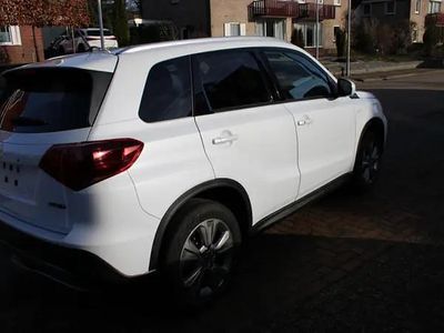 Wit Occasion 2025 Suzuki Vitara Hatchback | € 30.950 (Iets duurder)